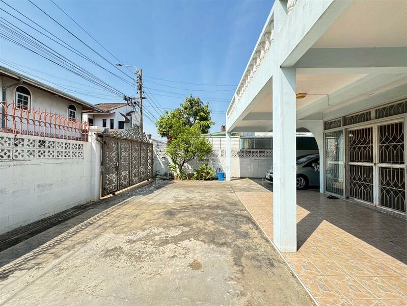 บ้านเดี่ยว 2 ชั้น 60 ตร.ว. บ้านเดี่ยว ซอยงามวงศ์วาน28 แยก1-2, Bangkok, Thung Song Hong, Lak Si, Bangkok, 3 Bedrooms, 240 sqm, Single Detached House For Sale, by คุณ ภรนันท์ปภัษฬ์ สวัสดิยกุล (ปู), 500137975 - DDproperty.com