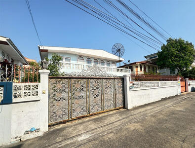 ขาย - บ้านเดี่ยว 2 ชั้น 60 ตร.ว. บ้านเดี่ยว ซอยงามวงศ์วาน28 แยก1-2, กรุงเทพ