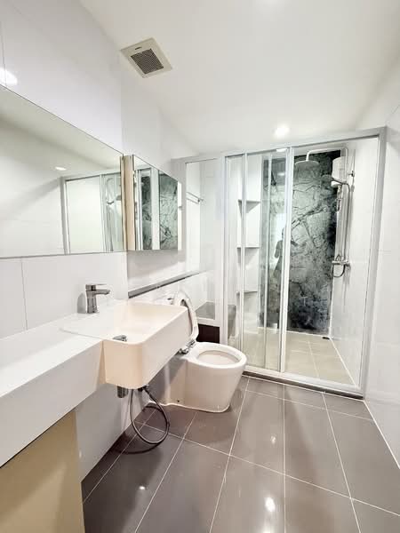 Rhythm Ratchada, Bangkok, 558 Ratchadaphisek Road, Samsen Nok, Huai Khwang, Bangkok, 1 Bedroom, 46 sqm, Condo For Rent, by Areeya Kingwichit, 500138022 - DDproperty.com