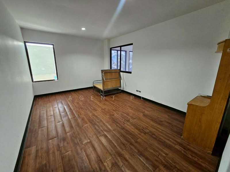 For Rent - Warehouse for Rent, 900 sq.m., Lat Krabang (SPSAD3798), Bangkok