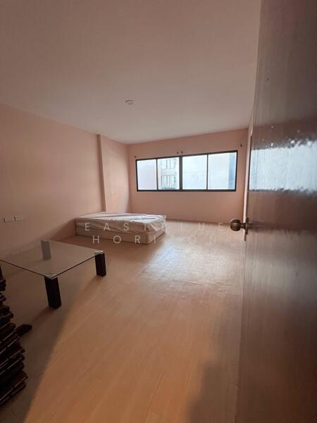 For Rent - Townhouse Area Latphrao, Bangkok