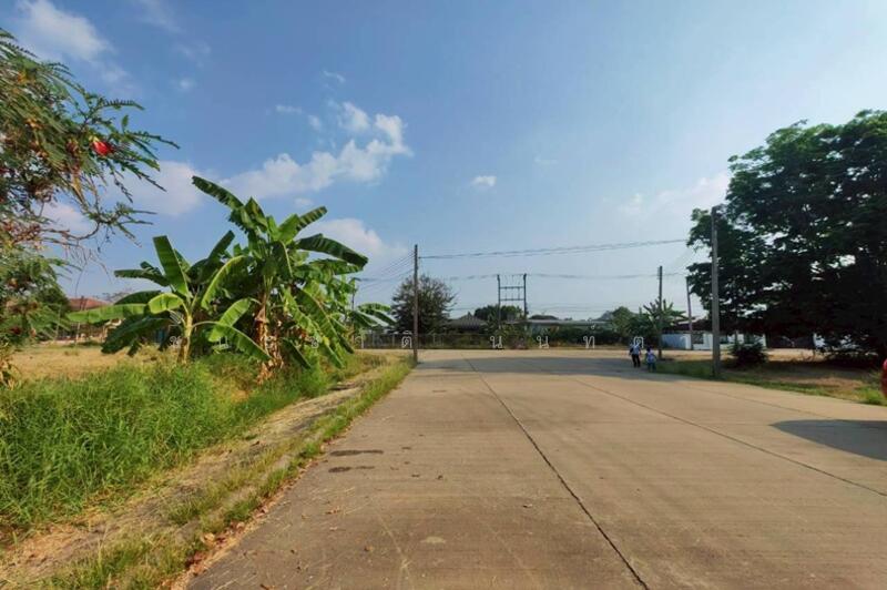 For Sale - ที่ดินเปล่า เนื้อที่ 112 ตร.ว. หมู่บ้านเดอะลากูล 1-2, Pathum Thani