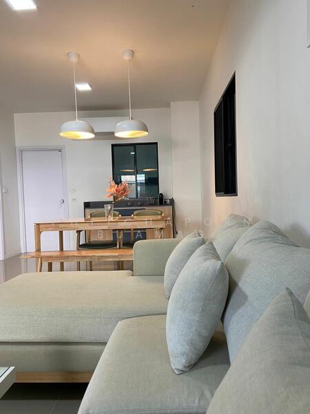 ให้เช่า - ทาวน์เฮ้าส์ 4-ห้องนอน, กรุงเทพ