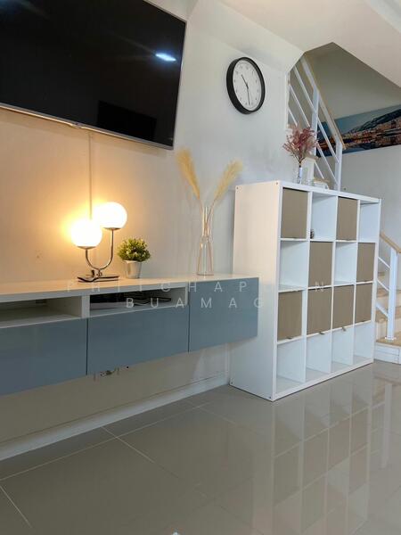 ให้เช่า - ทาวน์เฮ้าส์ 4-ห้องนอน, กรุงเทพ