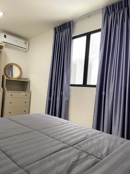 ให้เช่า - ทาวน์เฮ้าส์ 4-ห้องนอน, กรุงเทพ