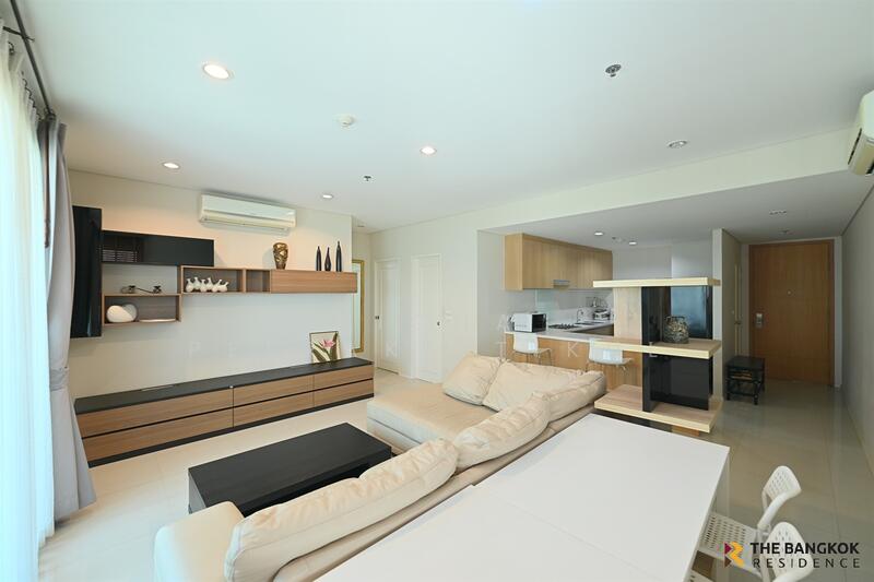 For Rent - Villa Asoke, Bangkok