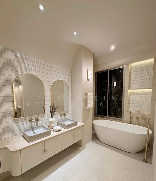 ให้เช่า - ให้เช่า บ้านเดี่ยว 3 ชั้น สร้างใหม่ รามอินทรา 13, กรุงเทพ