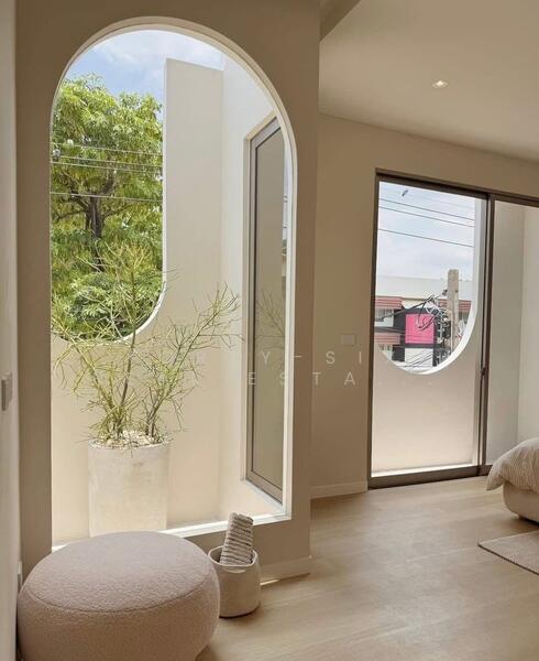 ให้เช่า - ให้เช่า บ้านเดี่ยว 3 ชั้น สร้างใหม่ รามอินทรา 13, กรุงเทพ