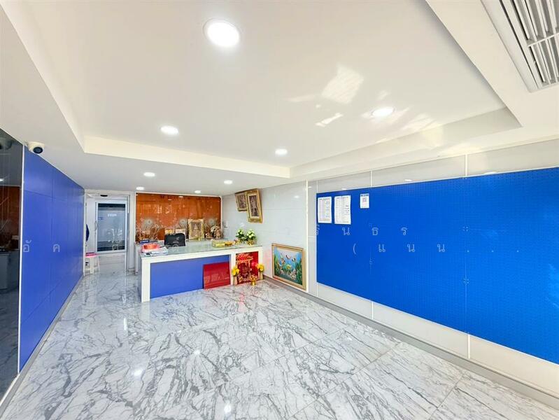 For Sale - อาคารพาณิชย์ 6 ชั้น 71 ตร.ว. อาคารพาณิชย์ ซอยรัชดาภิเษก19, Bangkok