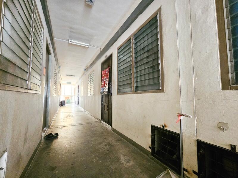 Baan Ua-Athorn Phraeksa 1,2 : หมู่บ้าน เอื้ออาทร แพรกษา 2, สมุทรปราการ, แพรกษา, เมืองสมุทรปราการ, สมุทรปราการ, 32 ตร.ม., คอนโด ขาย, โดย The Best Property ปุญ, 500138608 - DDproperty.com