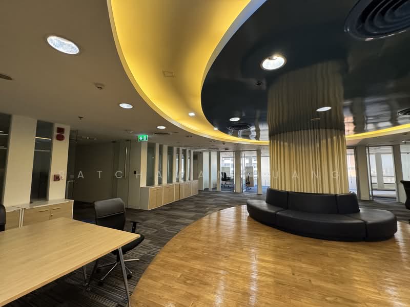 PHAHOLYOTHIN PLACE, Bangkok, Samsen Nai, Phaya Thai, Bangkok, , 1,533 sqm, Office Space For Rent, by Ratchawan Huang, 500138759 - DDproperty.com