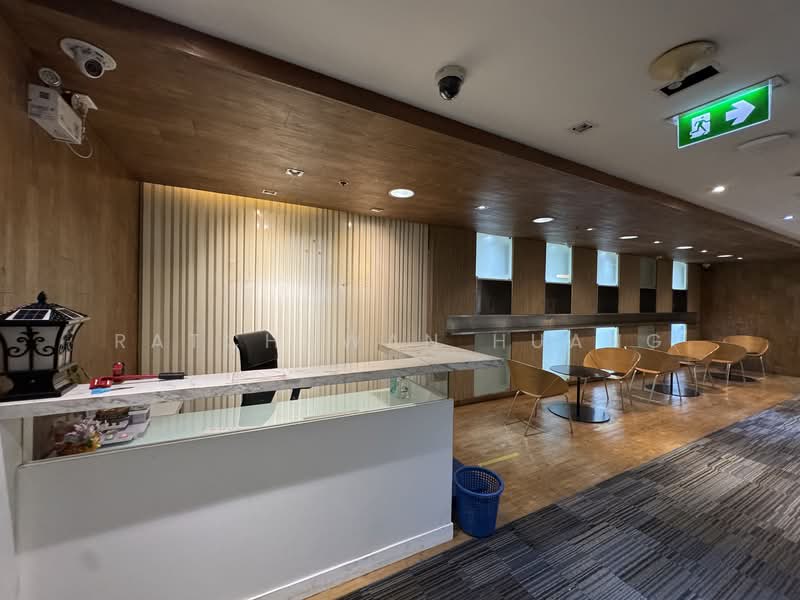 PHAHOLYOTHIN PLACE, Bangkok, Samsen Nai, Phaya Thai, Bangkok, , 1,533 sqm, Office Space For Rent, by Ratchawan Huang, 500138759 - DDproperty.com