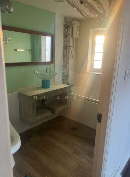 Baan Suanthon Ratchada, Bangkok, 60 Chuea Phloeng 2 Alley, Jom Phon, Chatuchak, Bangkok, 2 Bedrooms, 85 sqm, Condo For Sale, by NR AGENT, 500138797 - DDproperty.com