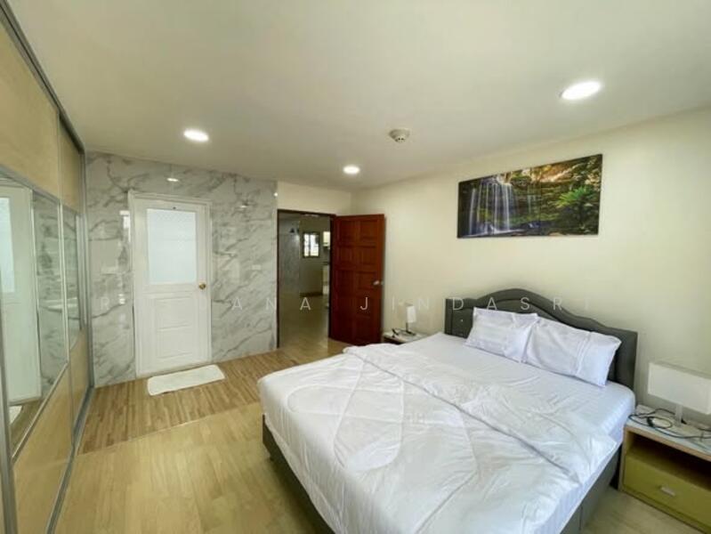 ให้เช่า - Floraville Condominium : ฟลอร่าวิลล์ คอนโดมิเนียม, กรุงเทพ