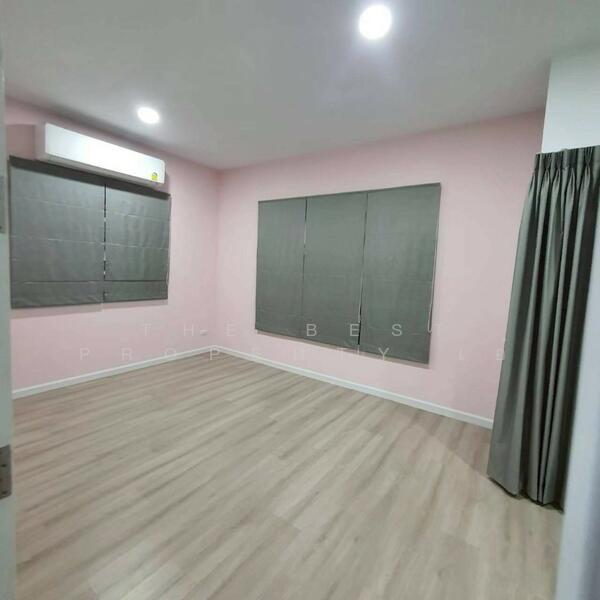 Modi Villa Ladkrabang-Suvarnabhumi, Chachoengsao, Luang Phaeng Road, Khlong Luang Phaeng, Muang Chachoengsao, Chachoengsao, 3 Bedrooms, 141 sqm, Semi-Detached House (Twin House) For Sale, by The Best Property เอ๋, 500139223 - DDproperty.com