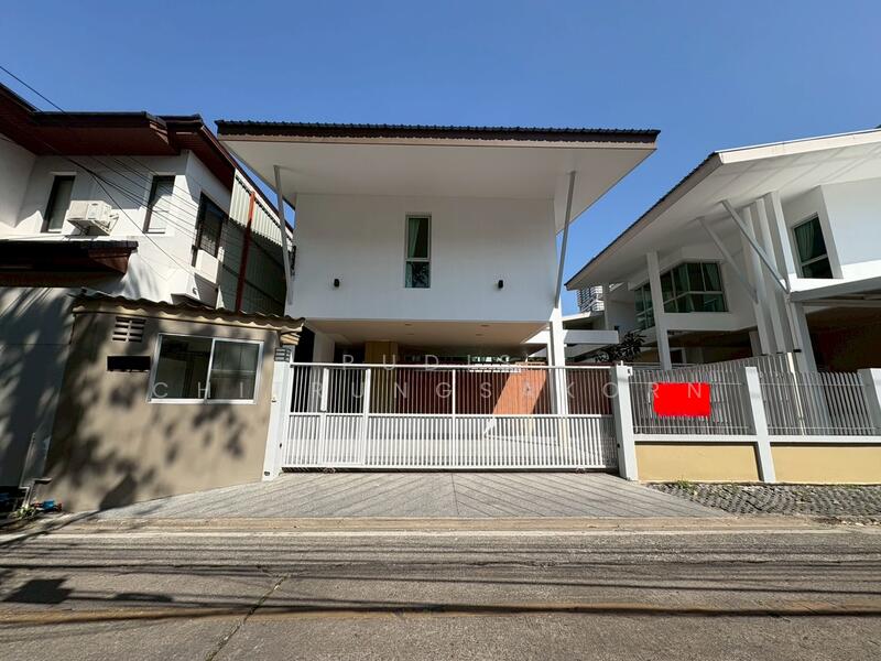 บ้านให้เช่า สุขุมวิท–ทองหล่อ–พร้อมพงษ์, Bangkok, Khong Tan, Khlong Toei, Bangkok, , 230 sqm, Shophouse For Rent, by Pudis Chitrungsakorn, 500139280 - DDproperty.com