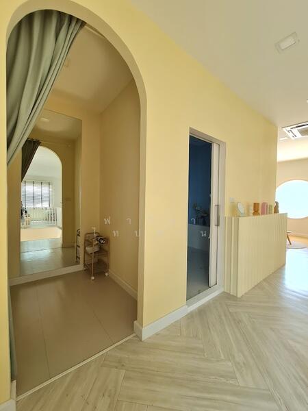 ขายบ้านเดี่ยวบางนาตราด พร้อมที่ดิน 110 ตร.ว. ใกล้เซ็นทรัลบางนา ใกล้รถไฟฟ้า, กรุงเทพ, บางนาตราด, บางจาก, พระโขนง, กรุงเทพ, 360 ตร.ม., บ้านเดี่ยว ขาย, โดย ฟารีดา ไทปทาน, 500139283 - DDproperty.com