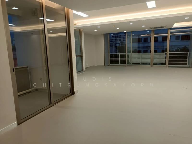 สี่พระยา | อาคารพาณิชย์ให้เช่า (Standalone Office Building), กรุงเทพ, สี่พระยา, บางรัก, กรุงเทพ, 1,200 ตร.ม., ตึกแถว-อาคารพาณิชย์ ให้เช่า, โดย Pudis Chitrungsakorn, 500139294 - DDproperty.com