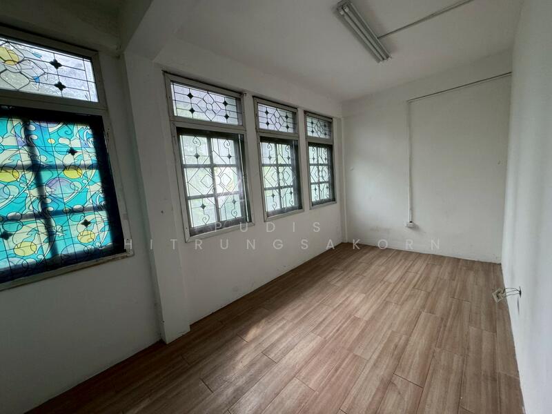 For Rent - Commercial Building for Rent - Prime Rama I Road, Bangkok