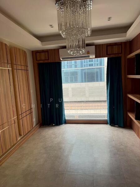 Commercial Building for Rent - Prime CBD Location (Chidlom), Bangkok, Lumphini, Pathum Wan, Bangkok, , 240 sqm, Shophouse For Rent, by Pudis Chitrungsakorn, 500139314 - DDproperty.com