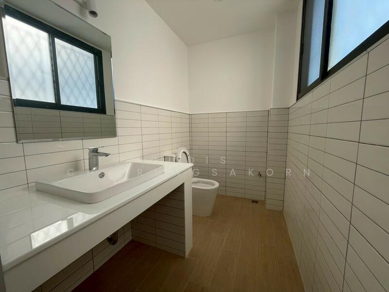 2-Storey Detached House for Rent | Ruamrudee Area, Bangkok, Lumphini, Pathum Wan, Bangkok, , 800 sqm, Shophouse For Rent, by Pudis Chitrungsakorn, 500139331 - DDproperty.com