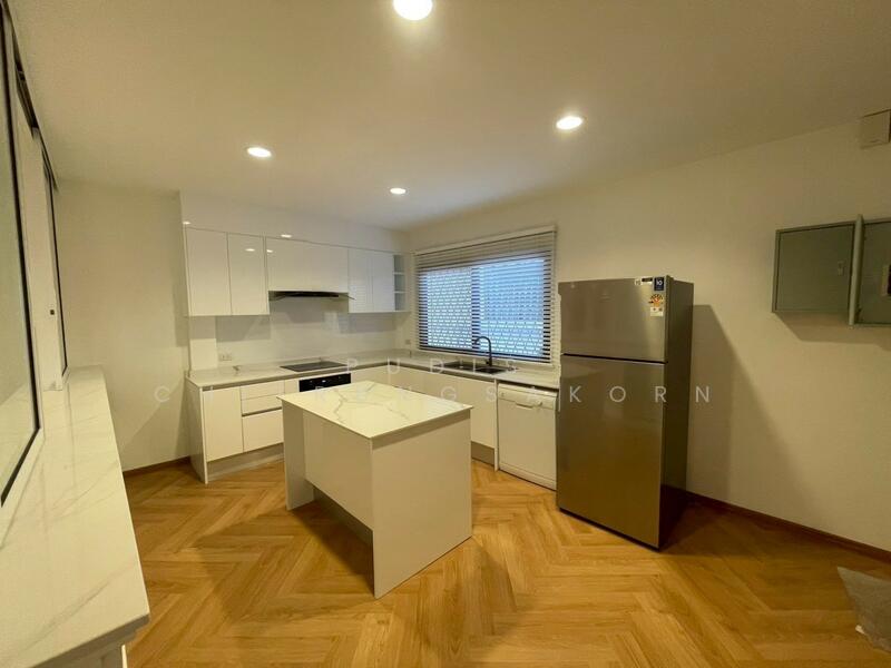 2-Storey Detached House for Rent | Ruamrudee Area, Bangkok, Lumphini, Pathum Wan, Bangkok, , 800 sqm, Shophouse For Rent, by Pudis Chitrungsakorn, 500139331 - DDproperty.com