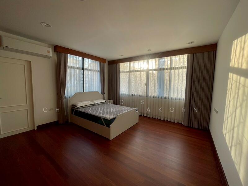 บ้านเดี่ยว 2 ชั้นให้เช่า | ร่วมฤดี, กรุงเทพ, ลุมพินี, ปทุมวัน, กรุงเทพ, 800 ตร.ม., ตึกแถว-อาคารพาณิชย์ ให้เช่า, โดย Pudis Chitrungsakorn, 500139331 - DDproperty.com