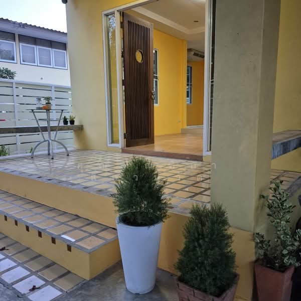 For Rent - ให้เช่าบ้านเดี่ยว ถ.ลาดพร้าว71, Bangkok