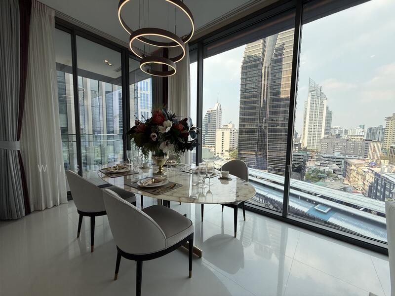 Q1 Sukhumvit, Bangkok, 1 Sukhumvit Road, Khlong Toei, Khlong Toei, Bangkok, 3 Bedrooms, 148 sqm, Condo For Sale, by Wisdom Real Estate, 500139364 - DDproperty.com