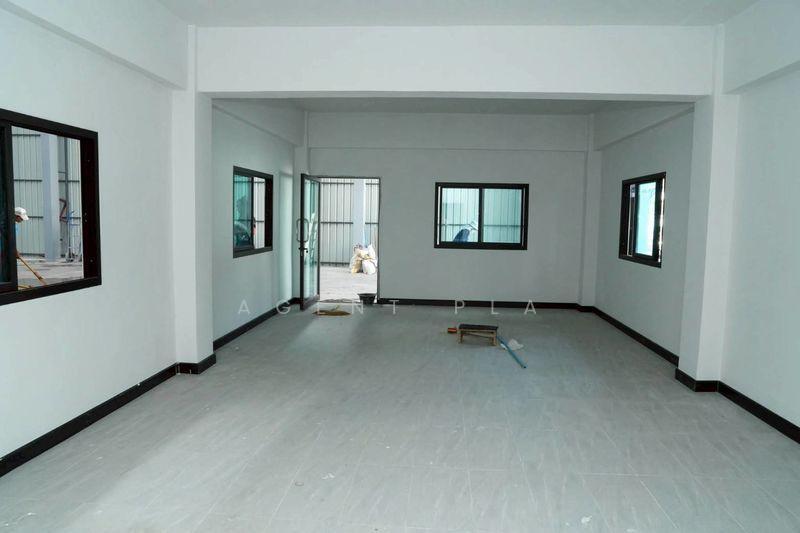 ให้เช่า โกดัง + สำนักงานสร้างใหม่ พร้อมใช้งาน ศรีด่าน 22 (SPSP642), สมุทรปราการ, ศรีด่าน 22, บางแก้ว, บางพลี, สมุทรปราการ, 600 ตร.ม., โกดัง-โรงงาน ให้เช่า, โดย Agent Pla, 500139399 - DDproperty.com