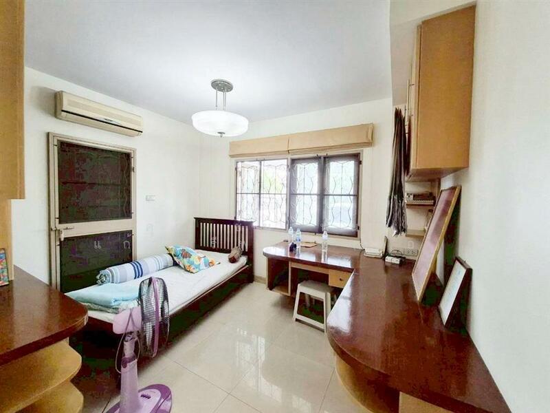 บ้านเดี่ยว 2 ชั้น 104 ตร.ว. หมู่บ้านโชคประชาวิลล่า ใกล้เมืองทองธานี, Nonthaburi, Bang Talat, Pak Kret, Nonthaburi, 4 Bedrooms, 420 sqm, Single Detached House For Sale, by คุณ ชนะพันธุ์ แก้วศรีพจน์ (ต่อ), 500139400 - DDproperty.com