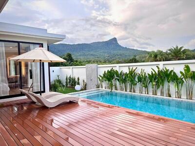 ขาย - พูลวิลล่าหรู ใกล้ชายหาด พร้อมวิวภูเขา กระบี่, Krabi, กระบี่