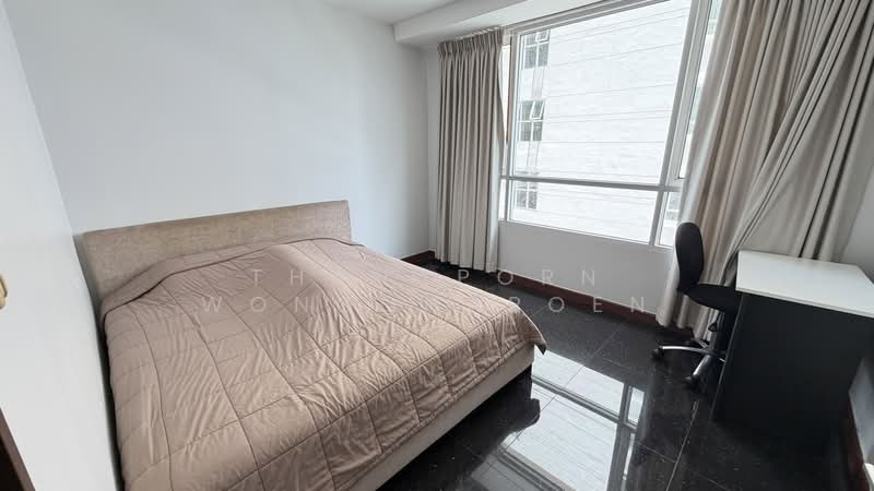 Sukhumvit City Resort, Bangkok, 51 Soi Sukhumvit 11, Khlongtoei Nua, Watthana, Bangkok, 2 Bedrooms, 97 sqm, Condo For Sale, by Thanaporn Wongcharoen, 500139666 - DDproperty.com