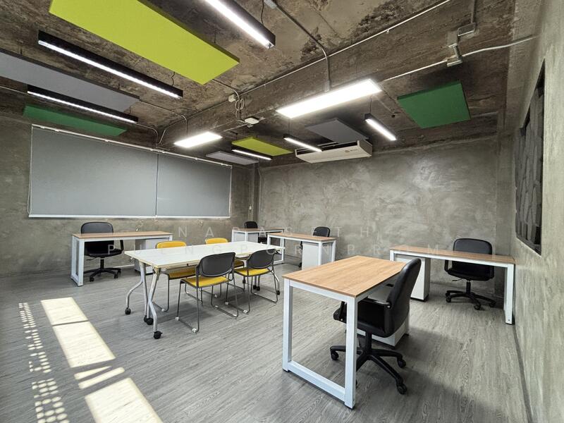 ให้เช่า - Crown Space, นนทบุรี