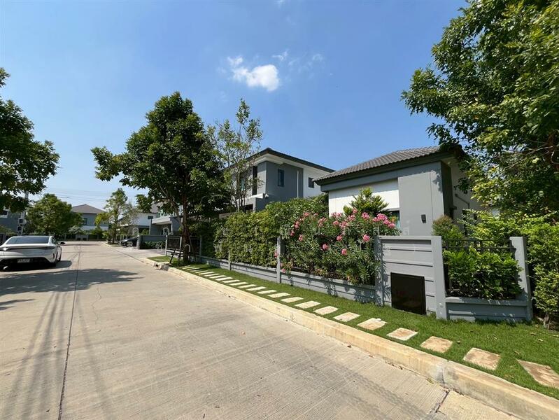 For Sale - CENTRO Thawiwatthana, Bangkok