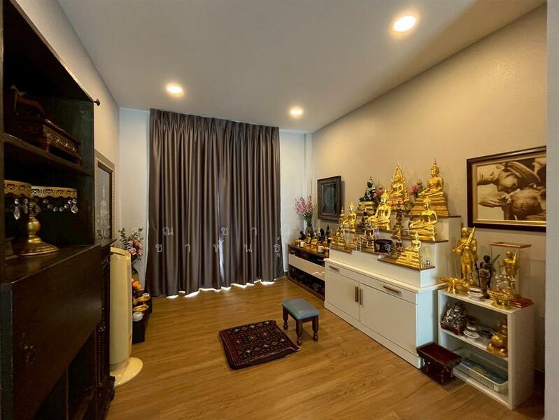 For Sale - CENTRO Thawiwatthana, Bangkok