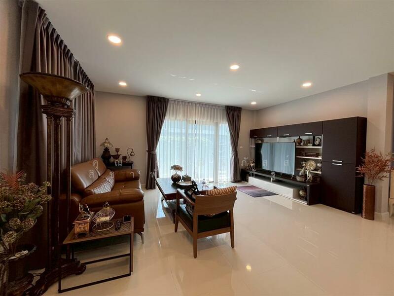 For Sale - CENTRO Thawiwatthana, Bangkok