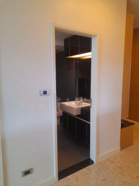 For Sale - The Crest Sukhumvit 34, Bangkok