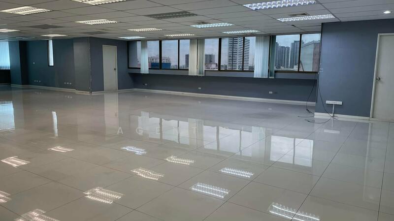Office for Rent, 258 sq.m., Ratchada Road, near MRT Huai Khwang (SPSAD3801), Bangkok, Din Daeng, Din Daeng, Bangkok, , 258 sqm, Office Space For Rent, by Agent Pla, 500139987 - DDproperty.com