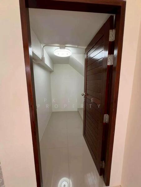 12R0550 This house for rent 4 bedroom 3 bathroom 45,000/month at thalang have fully furnished, Phuket, Thep Krasattri, Thalang, Phuket, 4 Bedrooms, 140 sqm, Single Detached House For Rent, by PK LIFE Property, 500140023 - DDproperty.com