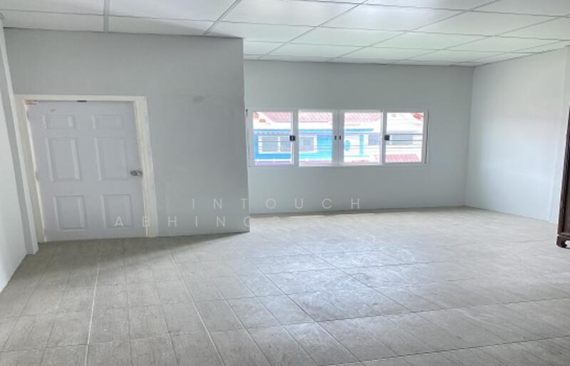 For Sale - 2-BR Townhouse, Bangkok