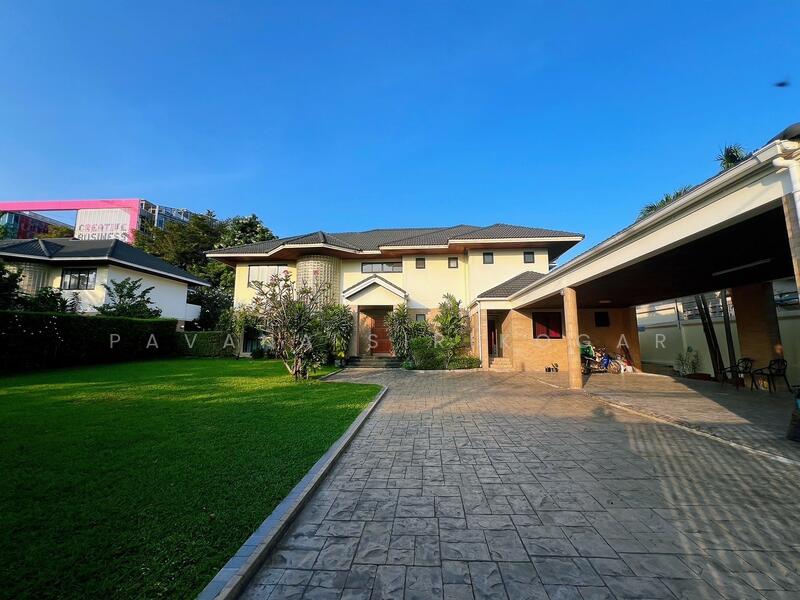 ให้เช่า - วิลล่า 5-ห้องนอน, กรุงเทพ