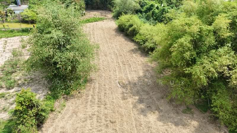 ขาย - ขายที่ดินเปล่า 4-2-50 ไร่ ทำเลศักยภาพ ติดคลองกระเฉท น้ำไหลตลอดปี ใกล้นิคมอุตสาหกรรม ต.มาบข่า ระยอง, ระยอง