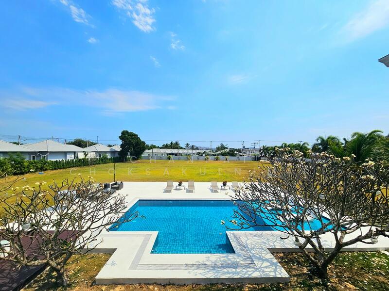 Private Villa in Hua Hin, Prachuap Khiri Khan, Hin Lek Fai, Hua Hin, Prachuap Khiri Khan, 4 Bedrooms, 650 sqm, Villa For Sale, by Chanpat Choksakulnimit, 500140525 - DDproperty.com