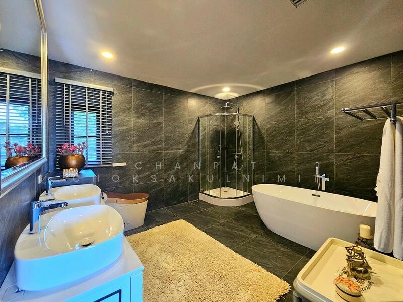 Private Villa in Hua Hin, ประจวบคีรีขันธ์, หินเหล็กไฟ, หัวหิน, ประจวบคีรีขันธ์, 650 ตร.ม., วิลล่า ขาย, โดย Chanpat Choksakulnimit, 500140525 - DDproperty.com