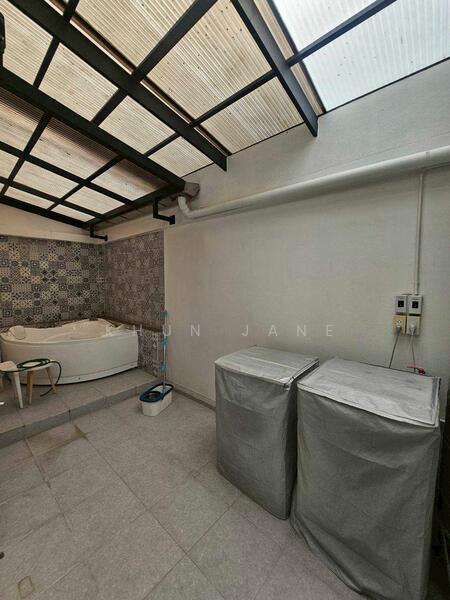 Townhouse for rent near Lotus Sukhumvit 50 (SPSJP119), Bangkok, ซอย สุขุมวิท 54, Bang Chak, Phra Khanong, Bangkok, 4 Bedrooms, 185 sqm, Townhouse For Rent, by Khun Jane, 500140552 - DDproperty.com