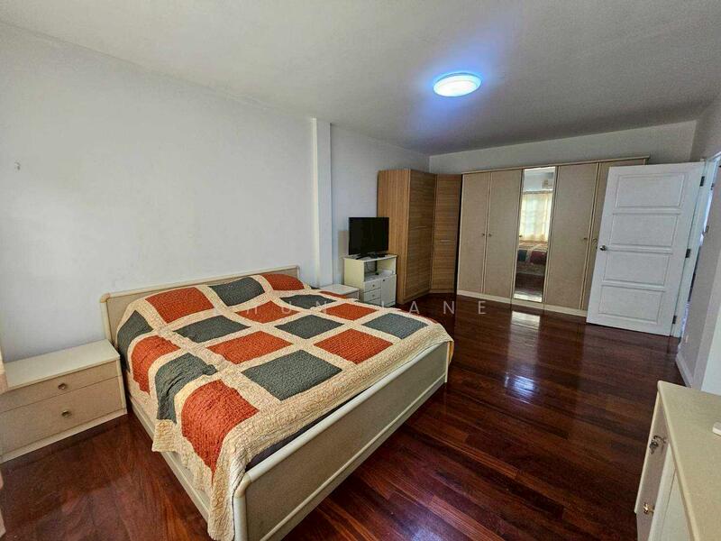 Townhouse for rent near Lotus Sukhumvit 50 (SPSJP119), Bangkok, ซอย สุขุมวิท 54, Bang Chak, Phra Khanong, Bangkok, 4 Bedrooms, 185 sqm, Townhouse For Rent, by Khun Jane, 500140552 - DDproperty.com