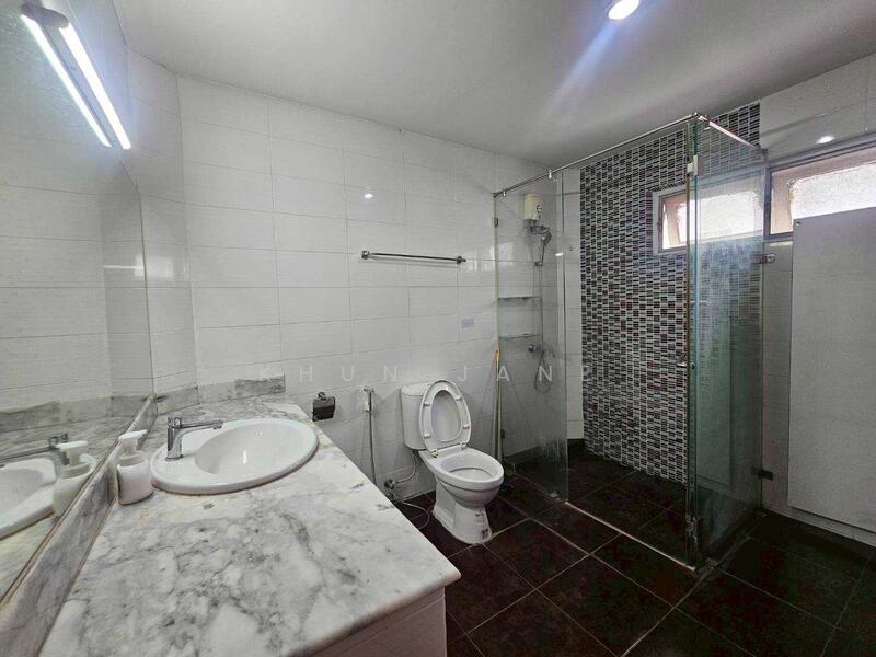 Townhouse for rent near Lotus Sukhumvit 50 (SPSJP119), Bangkok, ซอย สุขุมวิท 54, Bang Chak, Phra Khanong, Bangkok, 4 Bedrooms, 185 sqm, Townhouse For Rent, by Khun Jane, 500140552 - DDproperty.com