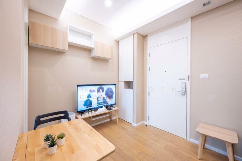 The Saint Residences Ladprao, Bangkok, 588 Vibhavadi-Rangsit Road, Jom Phon, Chatuchak, Bangkok, 1 Bedroom, 30 sqm, Condo For Rent, by Bangkok Agent Co.,Ltd., 500140555 - DDproperty.com