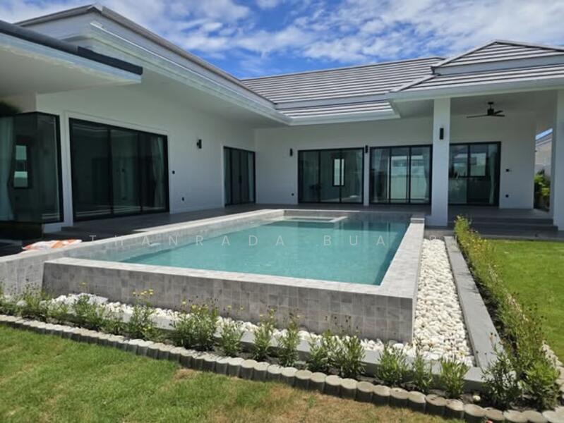 Botanica Hua Hin, Prachuap Khiri Khan, 542 Thap Tai, Thap Tai, Hua Hin, Prachuap Khiri Khan, 3 Bedrooms, 256 sqm, Villa For Sale, by Netsakaw Thongsritep, 500140604 - DDproperty.com